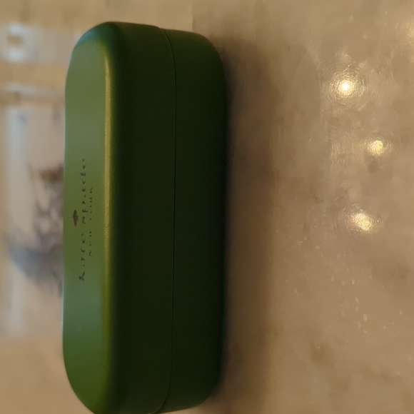 Kate Spade New York case for glasses NWOT -green - Picture 3 of 8